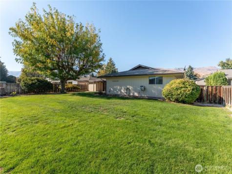 1421 Poplar Avenue Wenatchee WA 98801