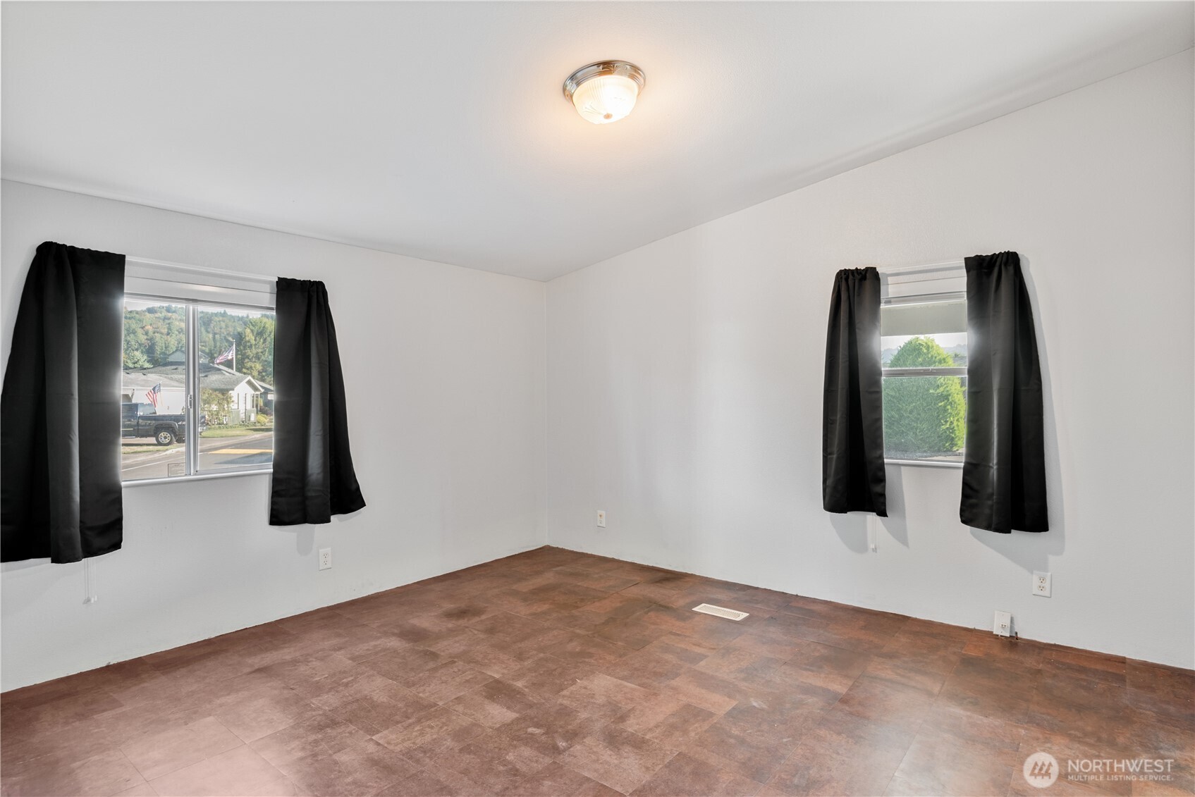 233 Concord Place Longview WA 98632