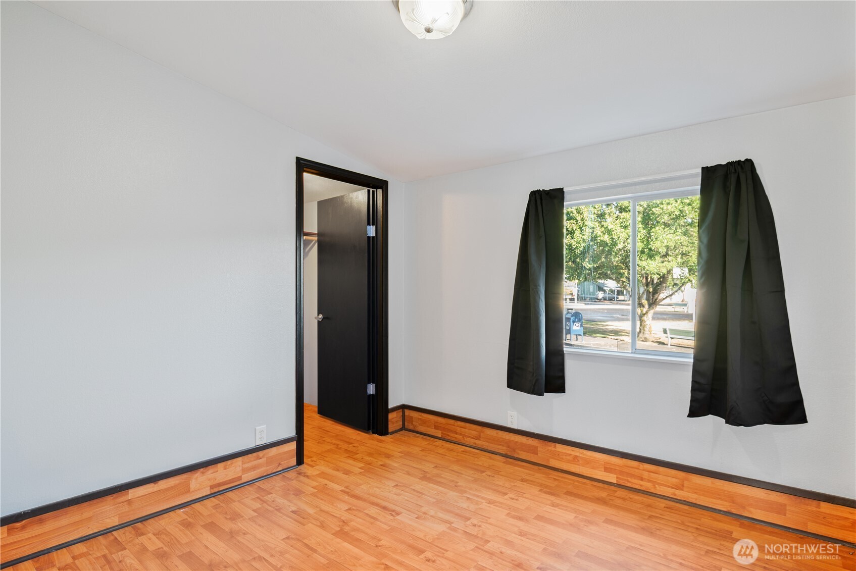 233 Concord Place Longview WA 98632