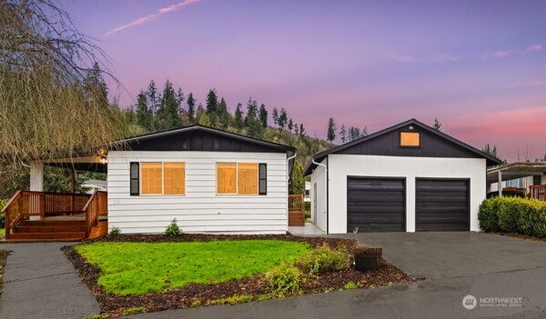 8512 144th Avenue E Puyallup WA 98372