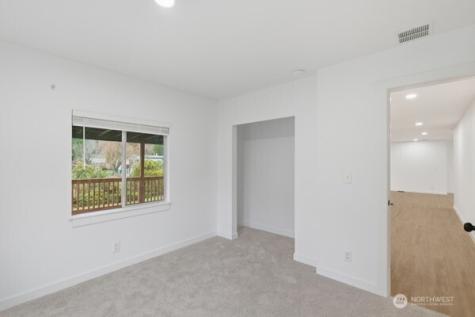 8512 144th Avenue E Puyallup WA 98372