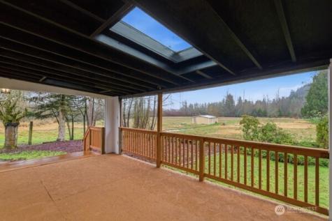 8512 144th Avenue E Puyallup WA 98372
