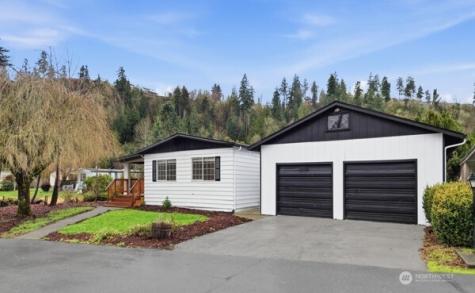 8512 144th Avenue E Puyallup WA 98372