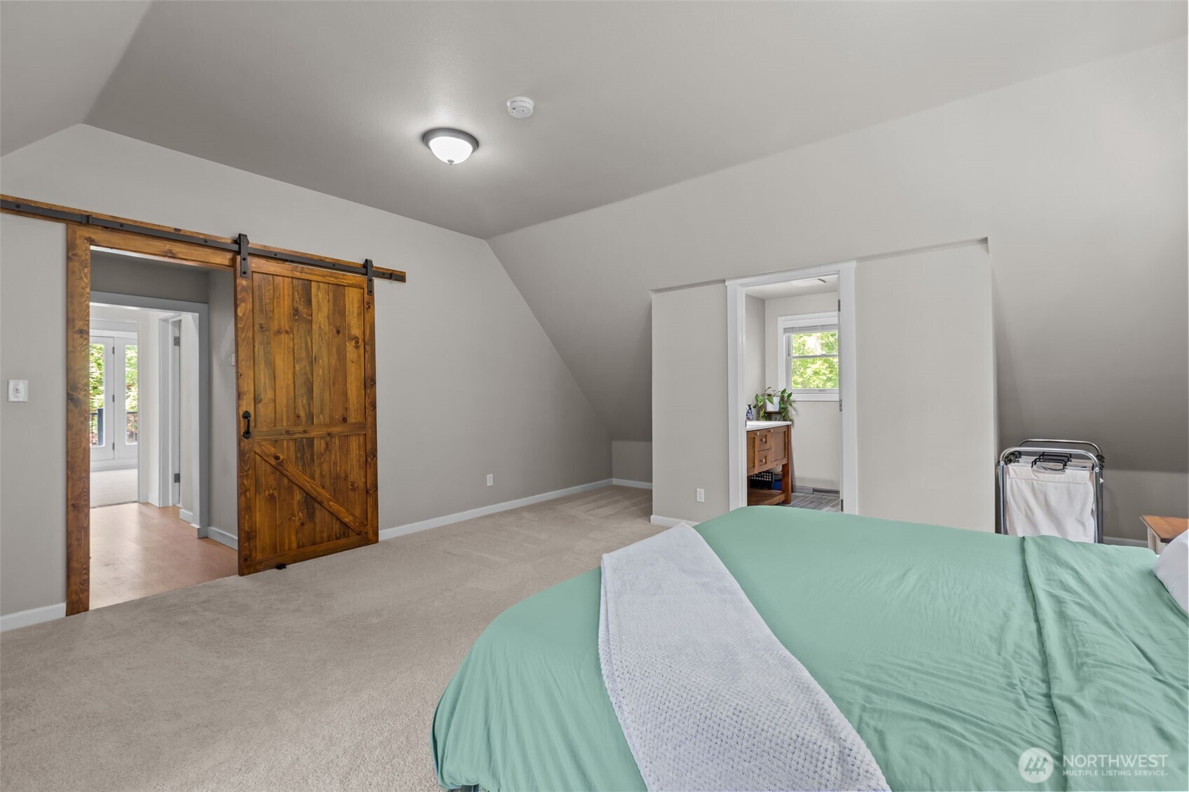 33724 SE Hudson Road Ravensdale WA 98051