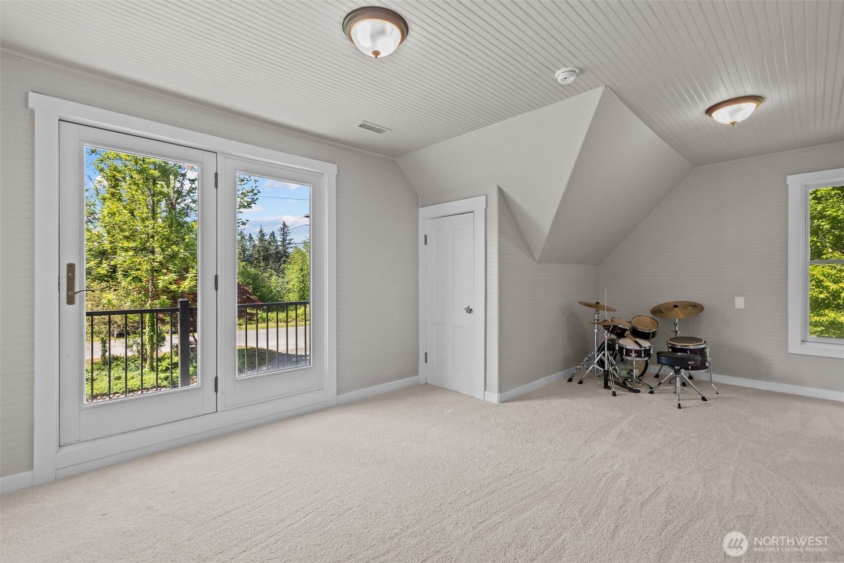 33724 SE Hudson Road Ravensdale WA 98051