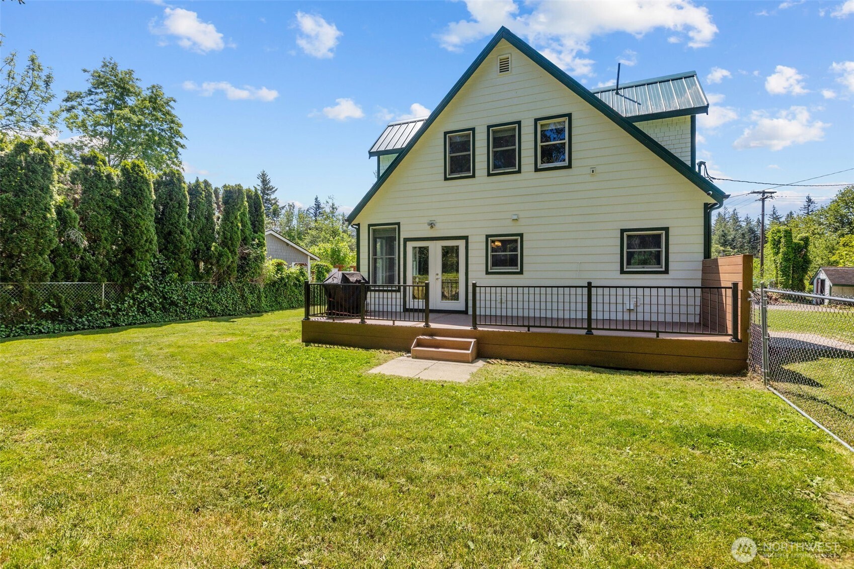 33724 SE Hudson Road Ravensdale WA 98051