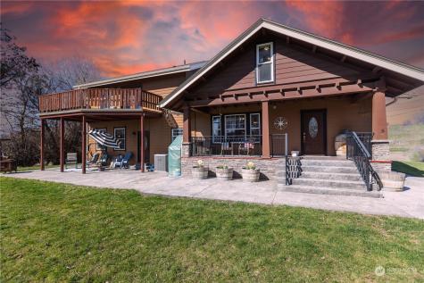 1014 Grandview Avenue College Place WA 99324