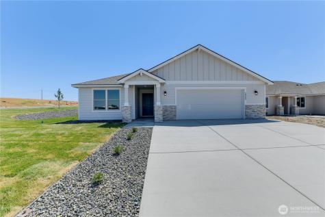 320 N Montana Street Moses Lake WA 98837