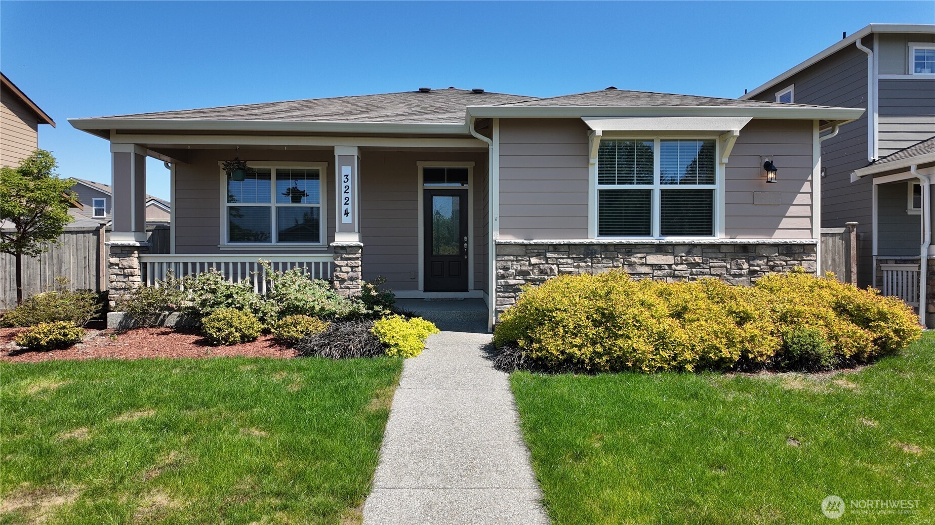 3224 Loch Ness Loop Mount Vernon WA 98273