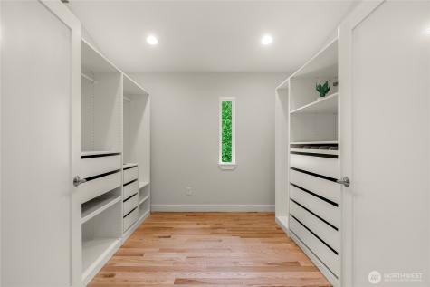 9226 25th Avenue NW Seattle WA 98117
