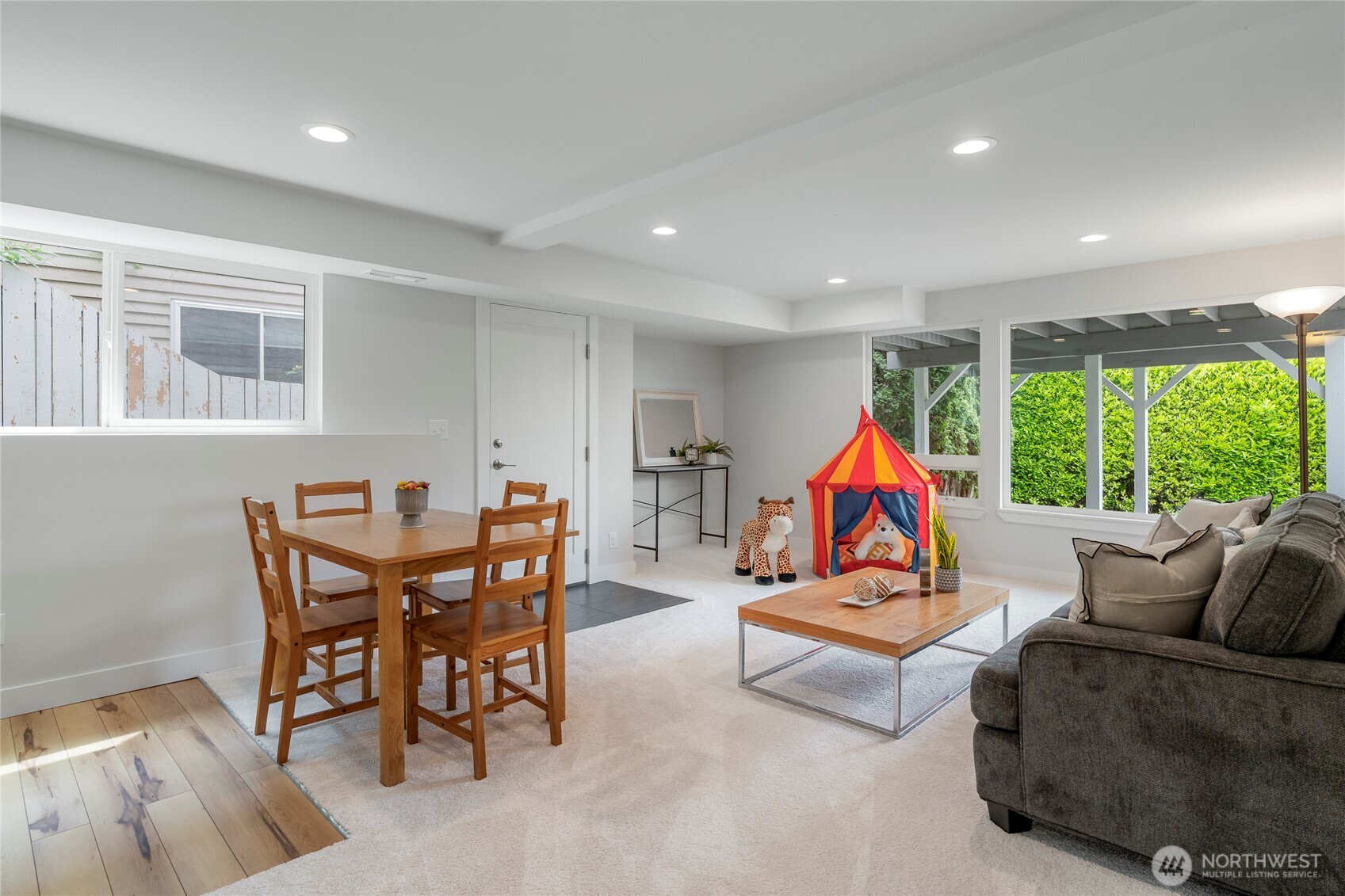 9226 25th Avenue NW Seattle WA 98117