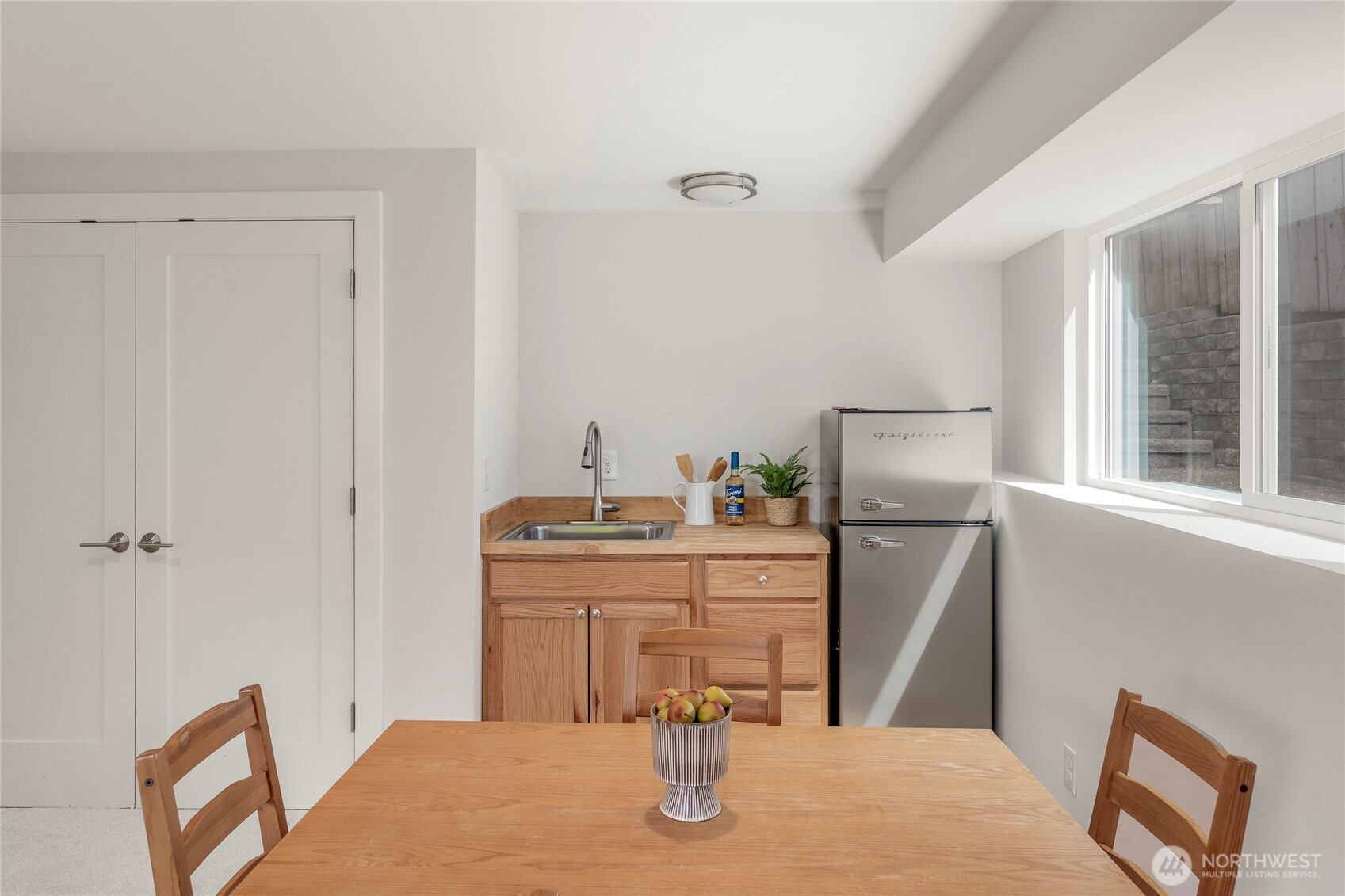 9226 25th Avenue NW Seattle WA 98117