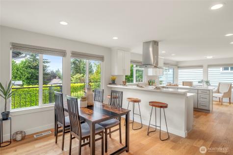 9226 25th Avenue NW Seattle WA 98117
