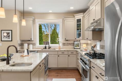 632 SW 185th Street Normandy Park WA 98166