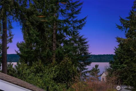 632 SW 185th Street Normandy Park WA 98166
