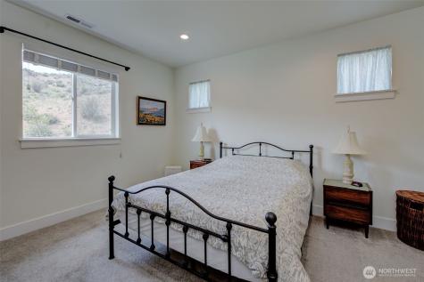 9975 Saska Way Entiat WA 98822