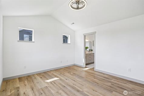 4051 E J Street Tacoma WA 98404