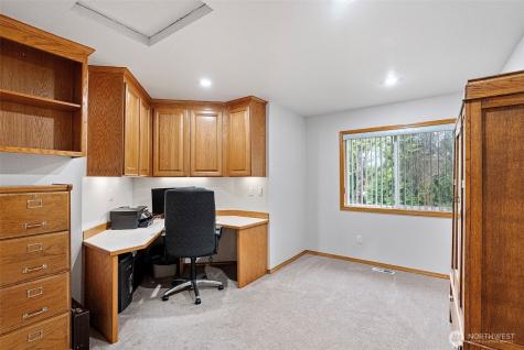 2121 90th Street E Tacoma WA 98445