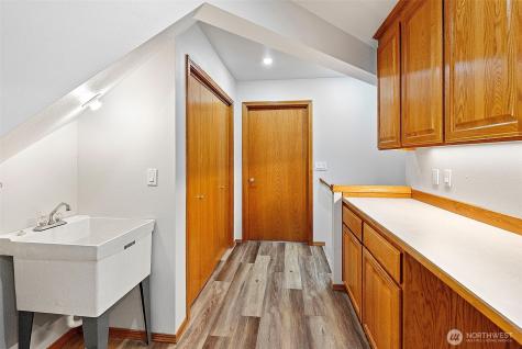 2121 90th Street E Tacoma WA 98445