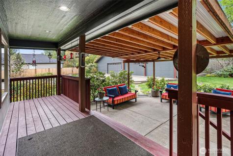 2121 90th Street E Tacoma WA 98445