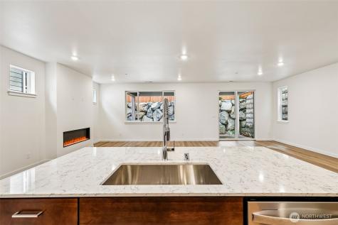 24323 13th Avenue SE Bothell WA 98021