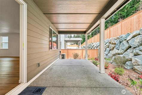 24323 13th Avenue SE Bothell WA 98021