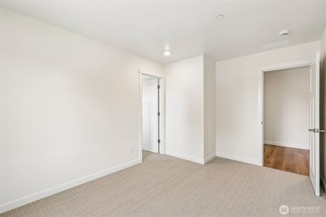 24323 13th Avenue SE Bothell WA 98021