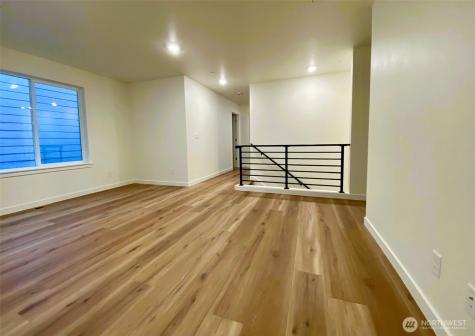 24323 13th Avenue SE Bothell WA 98021