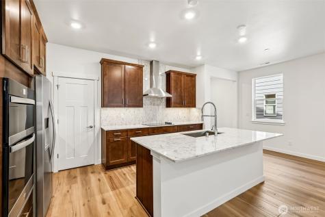 24323 13th Avenue SE Bothell WA 98021
