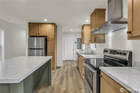 18117 32nd Avenue S Seatac WA 98188