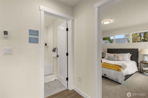 10306 Midvale Avenue N Seattle WA 98133