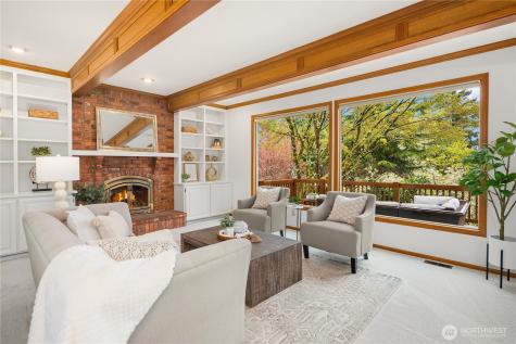 4708 227th Place SE Sammamish WA 98075