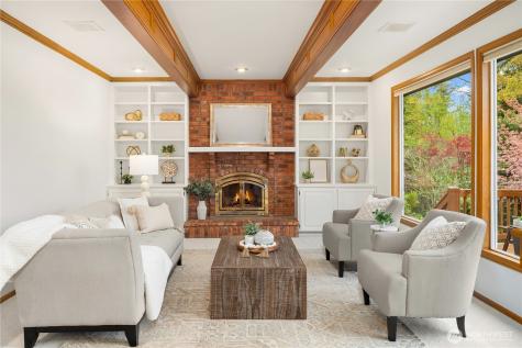 4708 227th Place SE Sammamish WA 98075