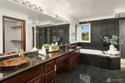 4708 227th Place SE Sammamish WA 98075