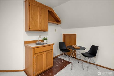 4708 227th Place SE Sammamish WA 98075