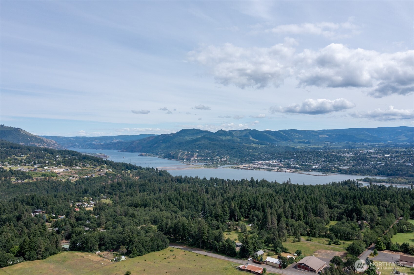 391 Newell Road Underwood WA 98651