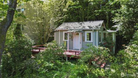 1919 32nd Avenue W Seattle WA 98199