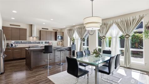 3709 NE 24th Street Renton WA 98056