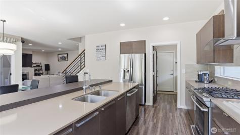 3709 NE 24th Street Renton WA 98056