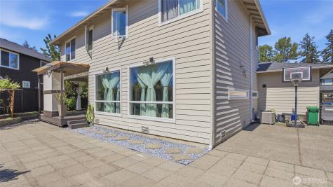3709 NE 24th Street Renton WA 98056