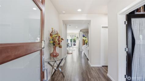 3709 NE 24th Street Renton WA 98056