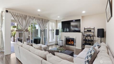 3709 NE 24th Street Renton WA 98056