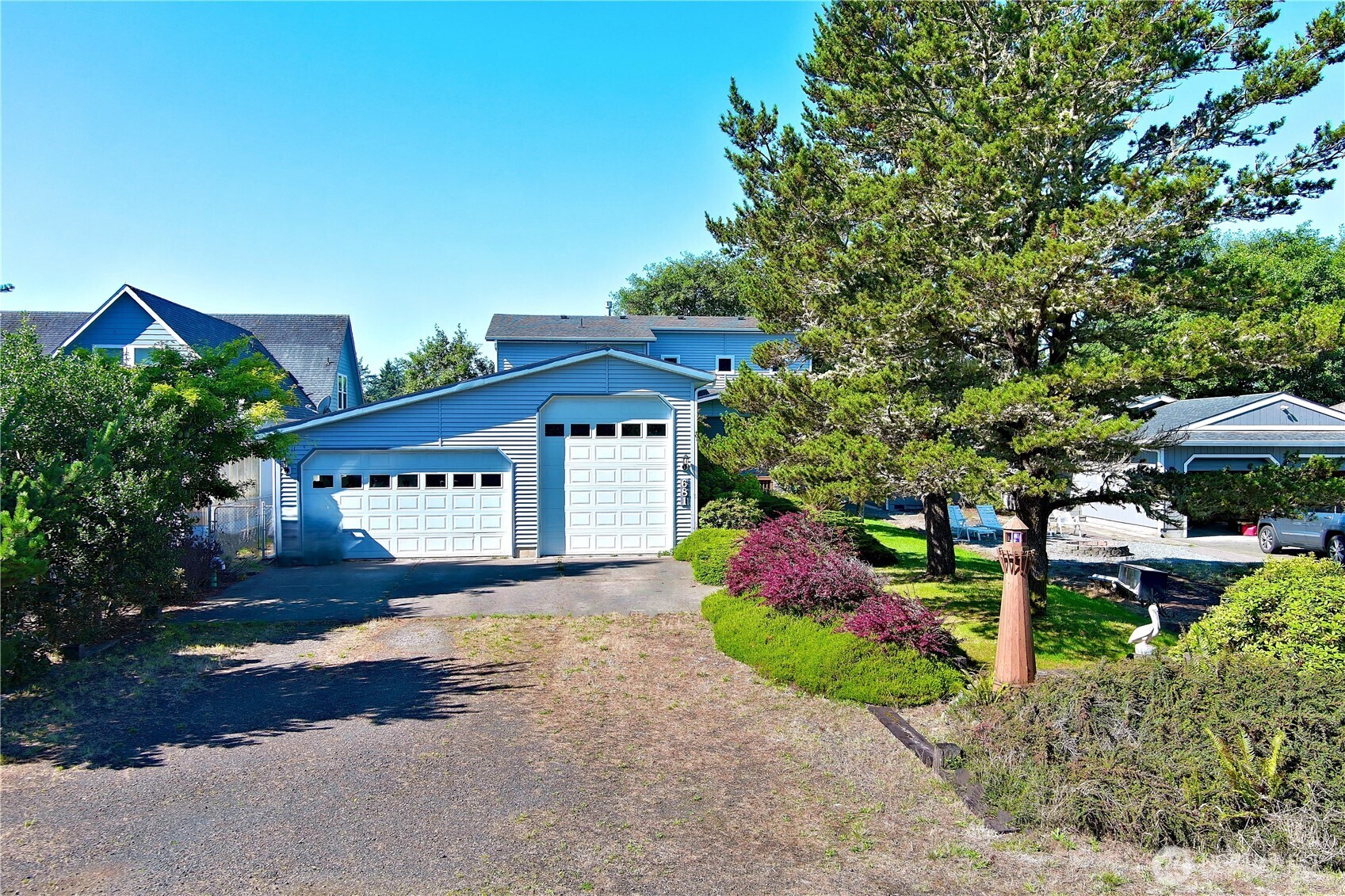 681 Lake Island Avenue SE Ocean Shores WA 98569
