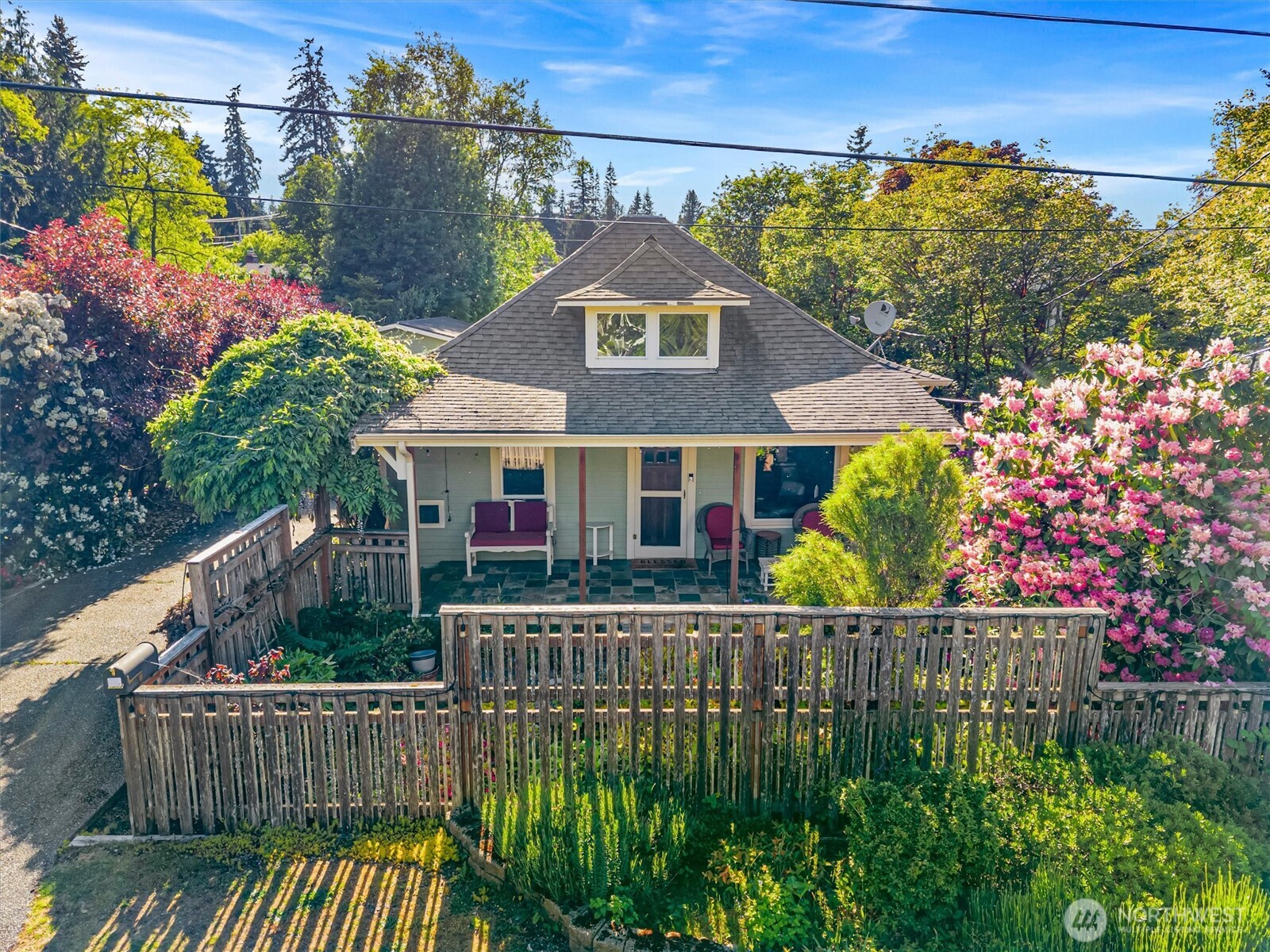 1517 Fairvew Street Bellingham WA 98229