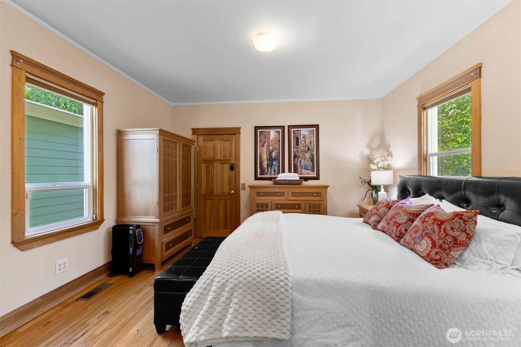 1517 Fairvew Street Bellingham WA 98229