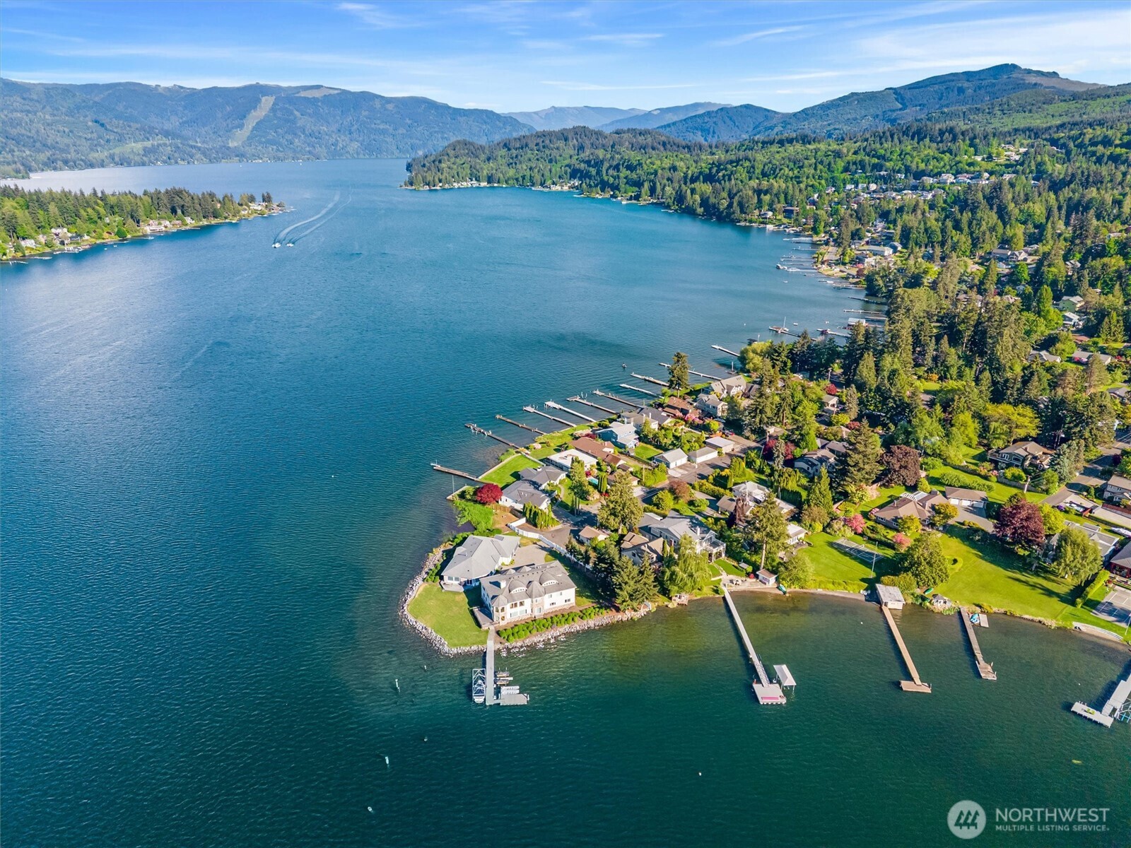 1517 Fairvew Street Bellingham WA 98229