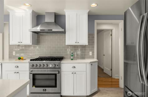 13703 Palatine Avenue N Seattle WA 98133
