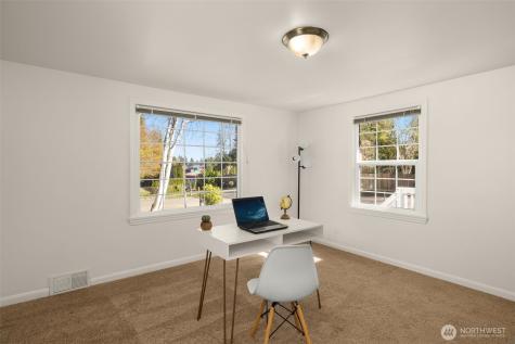 13703 Palatine Avenue N Seattle WA 98133