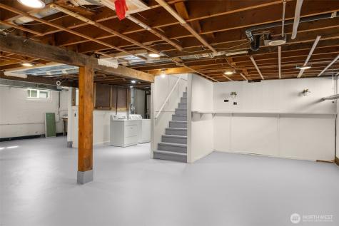 13703 Palatine Avenue N Seattle WA 98133