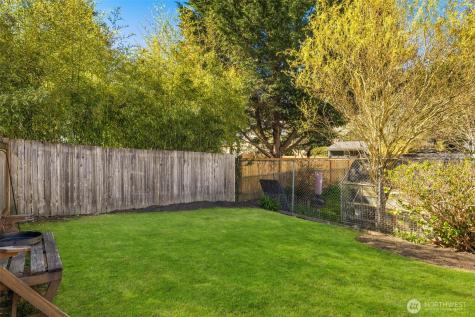 13703 Palatine Avenue N Seattle WA 98133